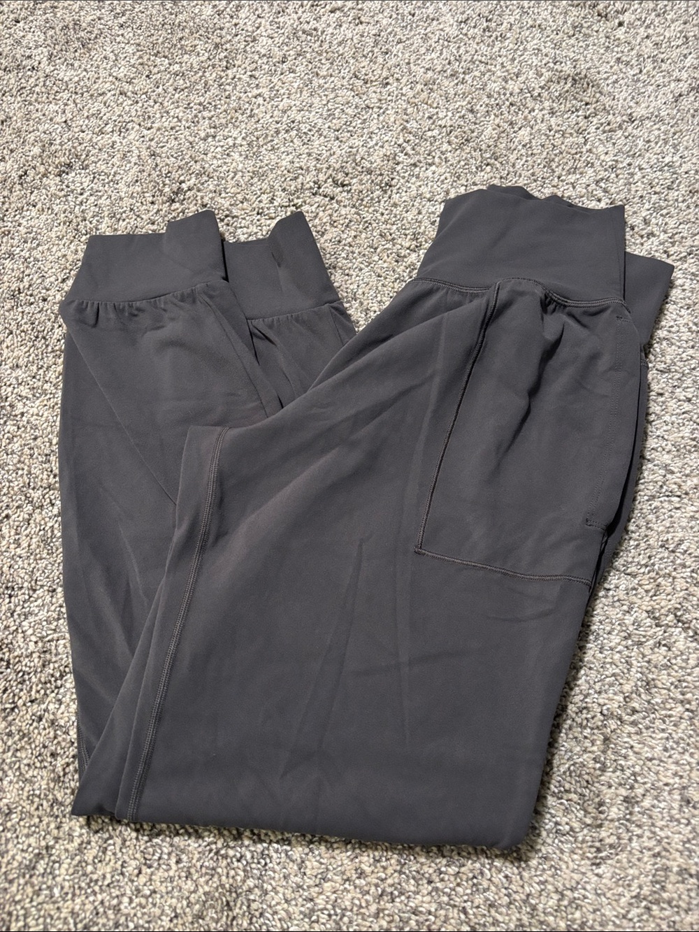 Athleta Salutation Stash Jogger size small